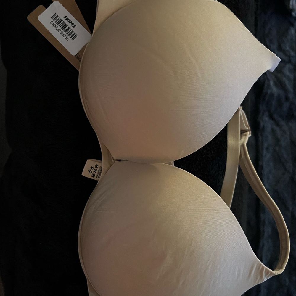 SKIMS Women's Tan Bra